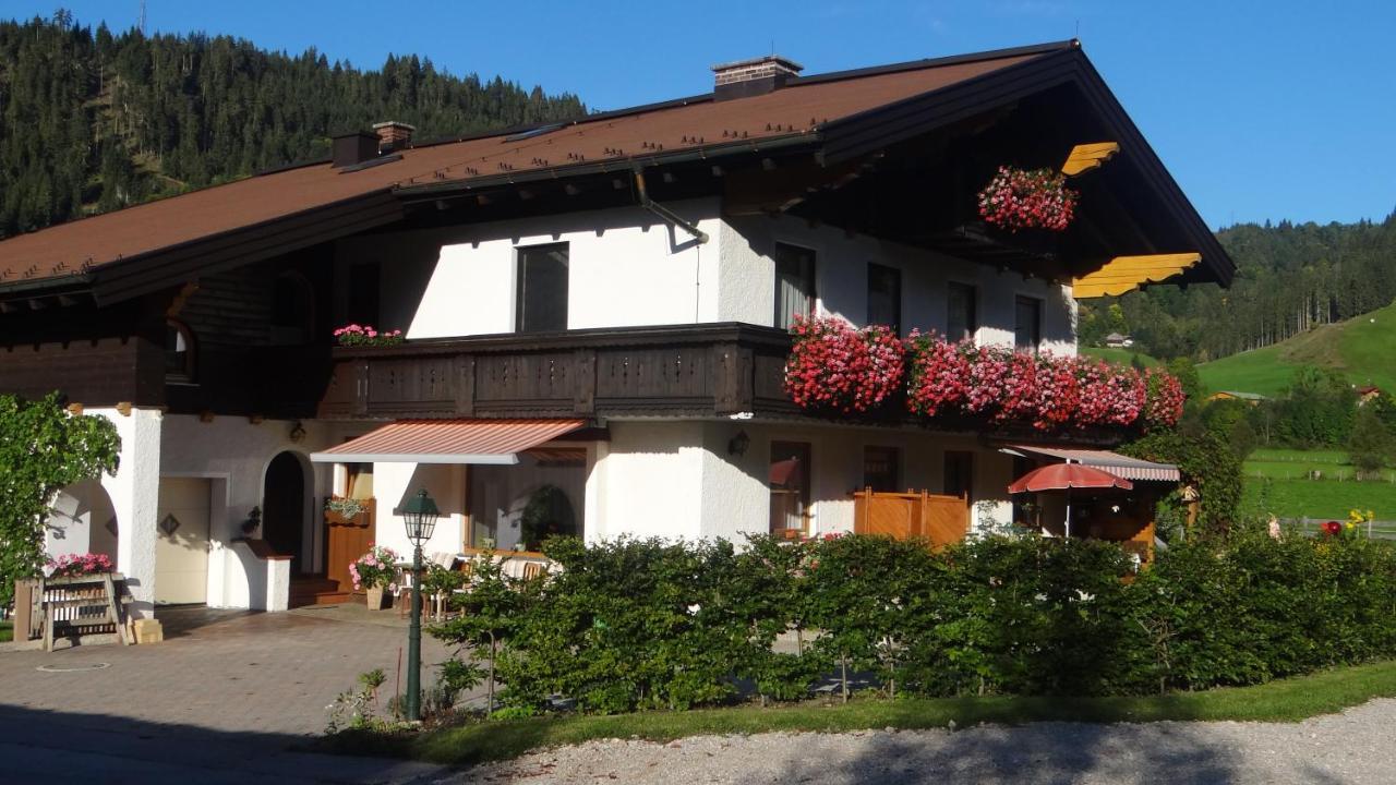 Gaestehaus Christl ラートシュタット エクステリア 写真